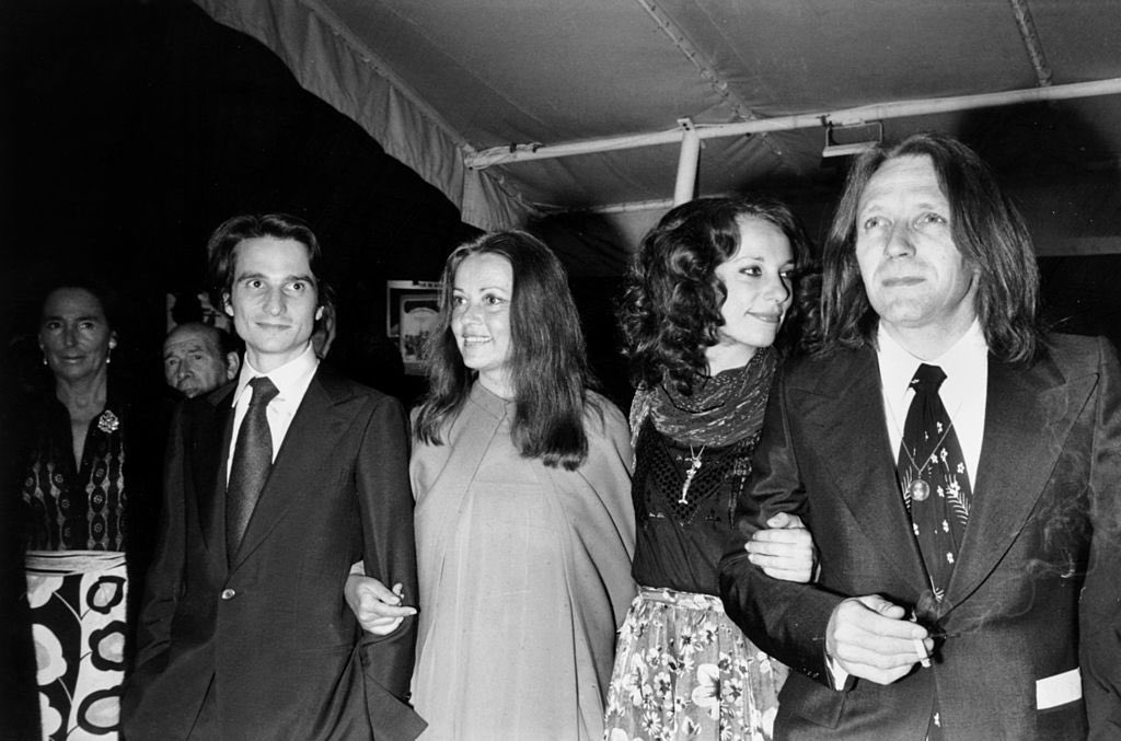 16 mai 1973 : LA MAMAN ET LA PUTAIN de Jean Eustache est présenté au <a href="/Festival_Cannes/">Festival de Cannes</a>. Le 17 mai, il sort en salles partout en France.

Ce 17 mai, 49 ans plus tard, le film sera projeté en version restaurée 4K, inaugurant les projections de #Cannes2022.

Au cinéma le 8 juin