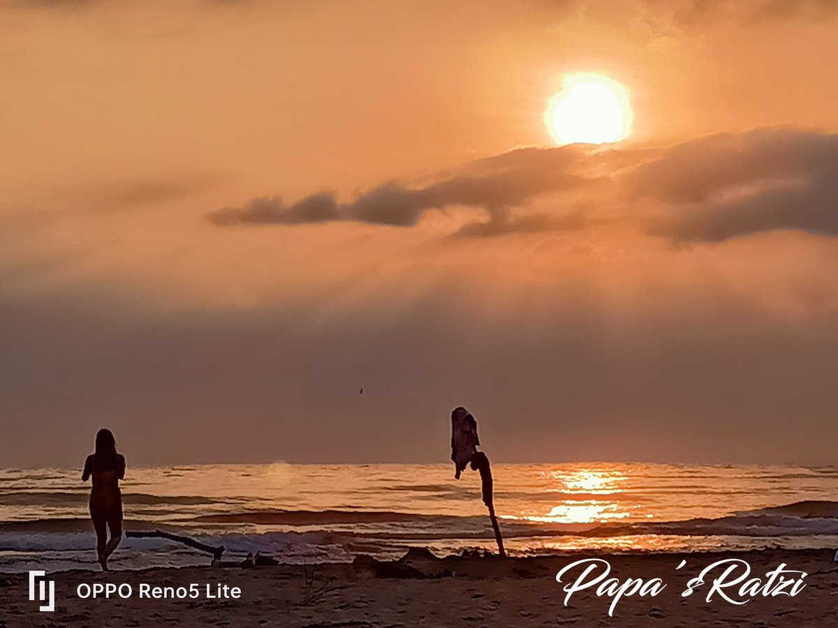 Smile_Smacks's tweet photo. Vamos a darle 🏃🏾‍♂️ #BuenaVibra gracias por #compartir #Villa y puerto de #Tecolutla #Veracruz.#México #Amanecer en la #Playa https://t.co/EabbSW3eX2