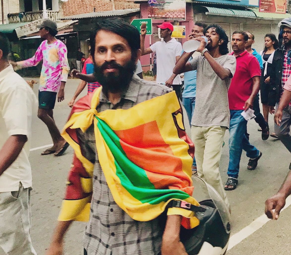 JDSLanka's tweet photo. Susantha Rambukwella, the library assistant of #Kanthale Mahaweli Pura Vidyālaya in the eastern province, who was actively involved in the ongoing anti- govt. protest campaign, was arrested by the Kanthale police on Monday (16). #SriLanka #GoHomeGota https://t.co/riWzBmn5R3