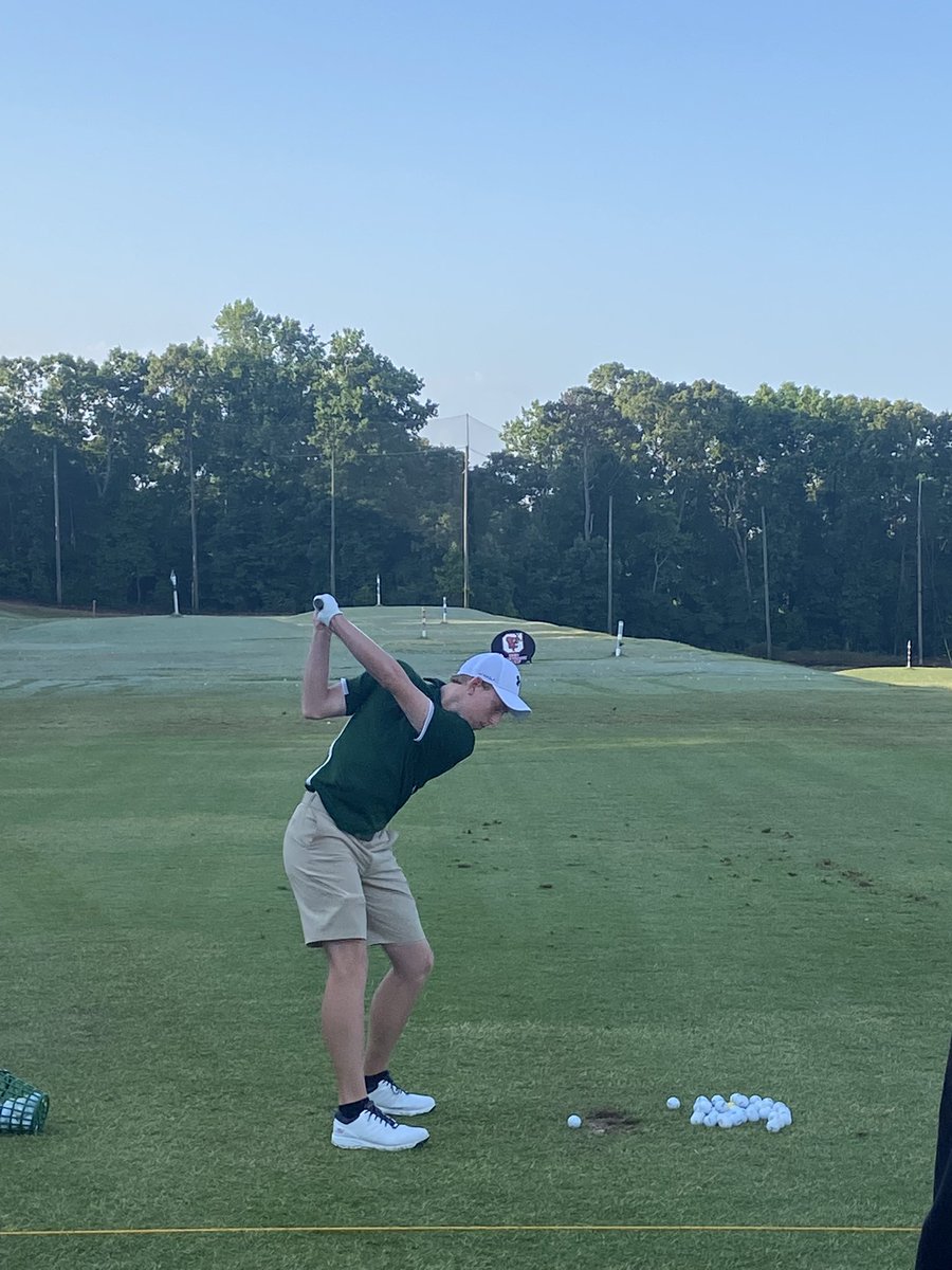 golf_rams's tweet photo. 🏆 7A Golf State Championship 🏆 
⛳️ Round 1 ⛳️ 
📍 Chattahoochee Golf Club 📍 
🏌️‍♂️ Sophomore Ryan Light 🏌️‍♂️ 

Good luck today Ryan!   @golf_rams and the @GraysonHSSports Family are pulling for you! https://t.co/pzrycdpMzW