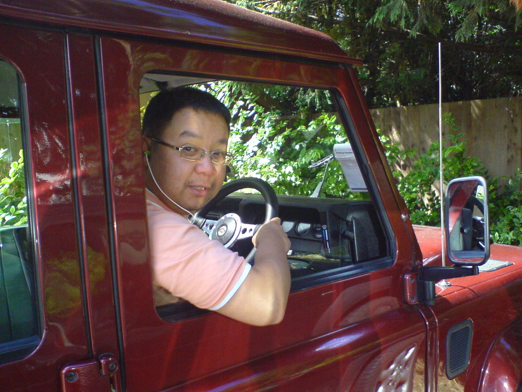 softwarebear's tweet image. I still very much love this beautiful man too ... but life has to change ... we will always be very close friends now ... but you have a fantastic new life and I wish you every success sweetheart