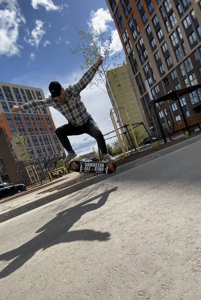stefkone's tweet photo. Kick-Flip in honor of 80,000 participants in @gangsterallstar 
@web3den_eth @raijinbb27 @NomadGG30 @Sameul_Benli @496Dash #GASisWATCHING https://t.co/jTsXKQAxKQ