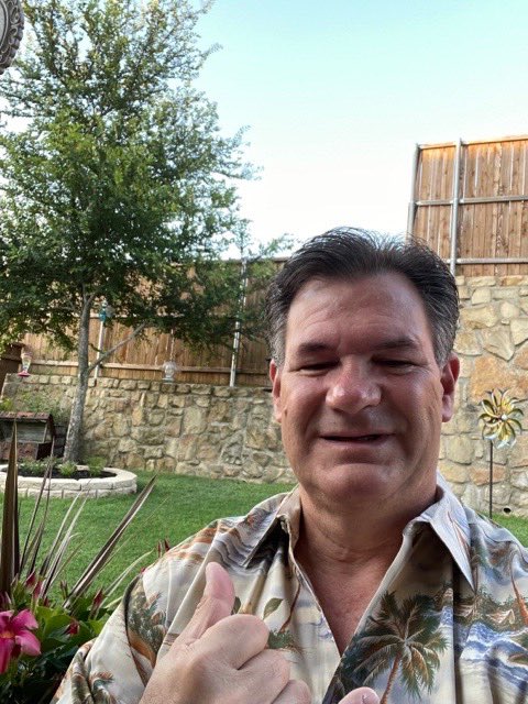RandallOrtiz7's tweet photo. I am happy and honored to start employee appreciation week for the #210collectors team. I am proud to be part of this great team. https://t.co/fE7AUm6sQw