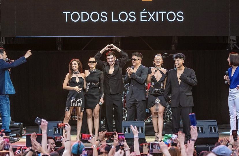 iammariaperezz's tweet photo. GRACIAS MADRID !!!!!! Os amamos, me llenáis el corazón ♥️🥹 #chanelazo #eurovision #ChanelazoEurovision https://t.co/mmp8ZobEqs