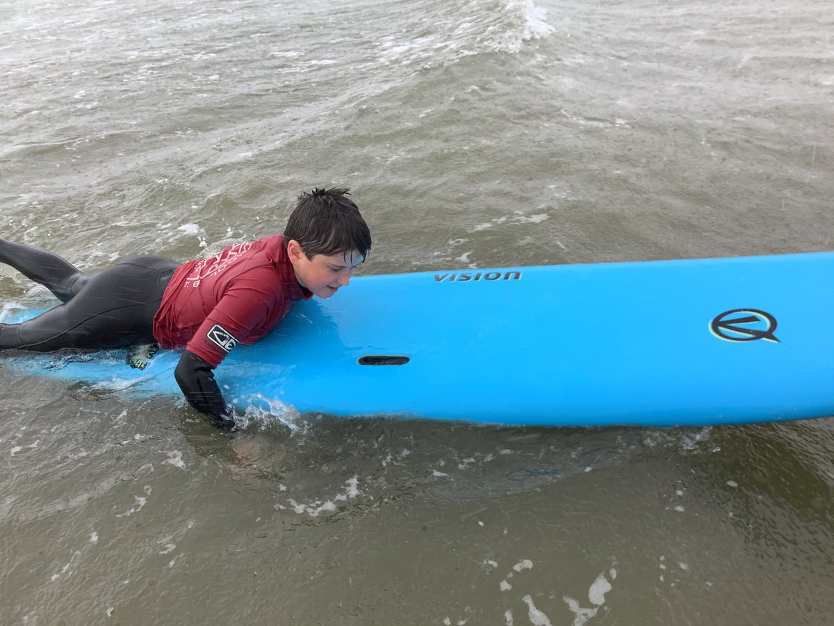 llanrhidianp's tweet photo. Surfs up! 🏄‍♀️Very proud of our ambitious pupils ☀️ not just developing their surf skills but developing their confidence and resilience 🏄‍♂️ @surfschoolwsf #LlanHealth #LlanCom #LlanFun. https://t.co/noFO4o6LCH