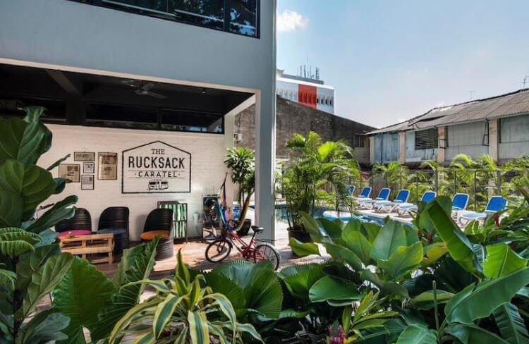 jomtravel_'s tweet photo. Another cool stay spotted. Kalau korang plan nak short trip ke Melaka tu boleh la cuba. Yeah, cantik bukan? Sedap mata memandang... dekat2 Jonker je tu. Rate promo korang boleh dapat RM111++/night 😁

 The Rucksack Caratel, Melaka https://t.co/k88ZEcEDVV