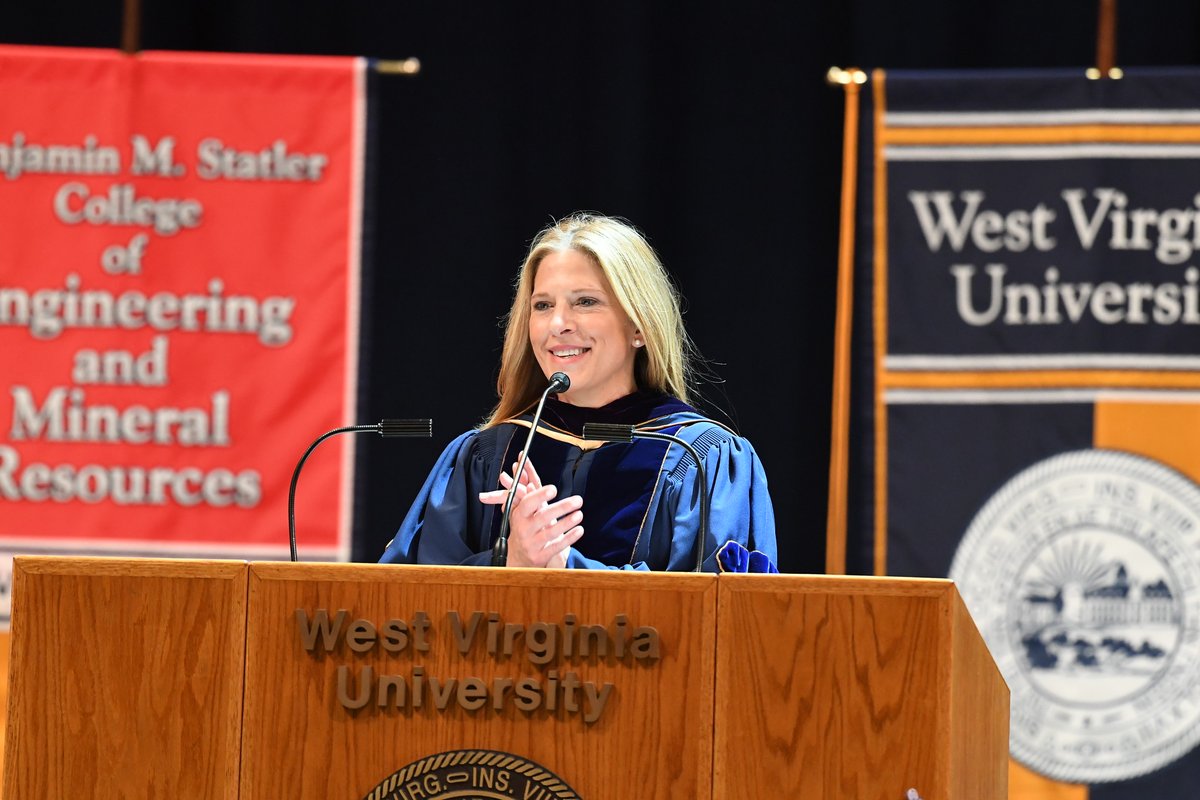 wvustatler's tweet photo. A special thank you to our Commencement speaker Kerri Knotts! Her career has spanned from NASA to the oil and gas industry and back to the stars! We appreciate you sharing your experience and words of inspiration with our students. Thank you! 👏 #WVUgrad https://t.co/Cyj9LeQLNh