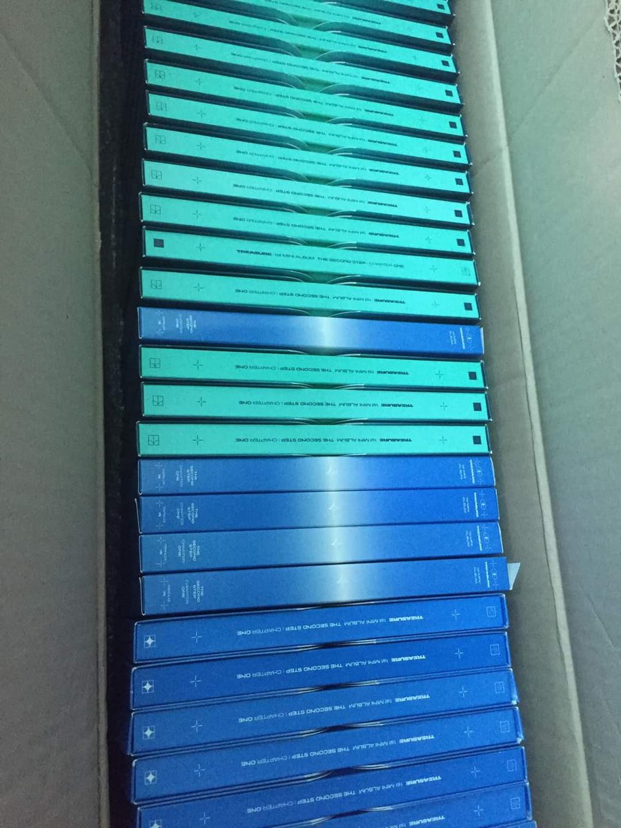Seoul_Merchant's tweet photo. #SeoulMerchant_GIVEAWAY
UNSEALED ALBUM GIVEAWAY

RT
FOLLOW US + @el_shoppe
RT + LIKE their 📌
Reply your desired album

🔚72HRS https://t.co/0lkNfZ8vCr