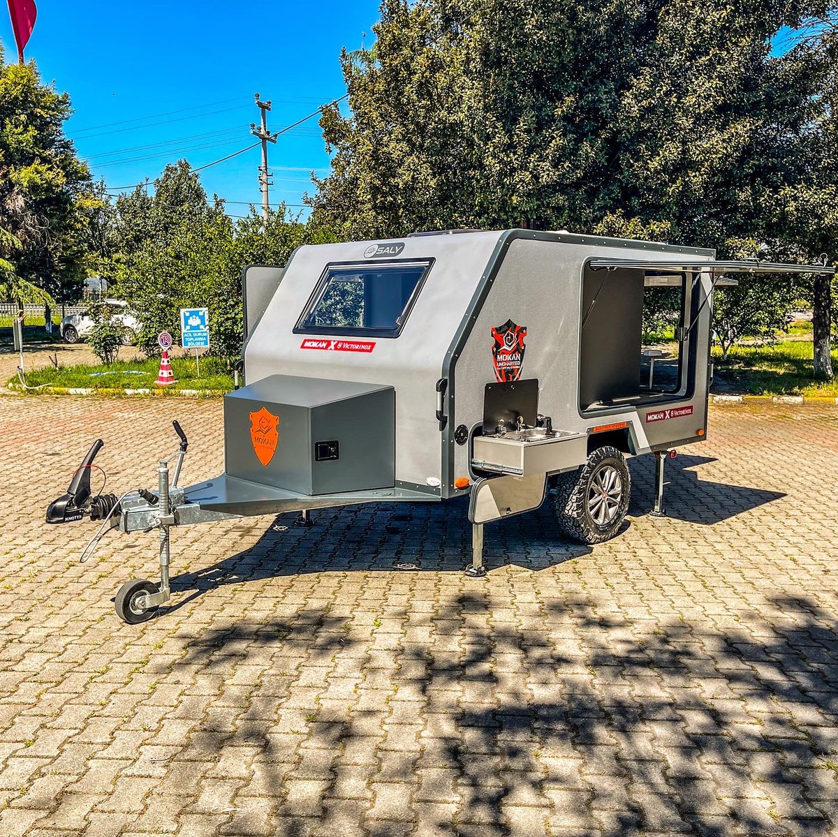 SalyCaravan's tweet photo. VICTORINOX için hazırlanan özel yapım MOKAN Uncharted modeli.

Custom-made MOKAN Uncharted model prepared for @Victorinox.

#mokan #victorinox #mokanxvictorinox https://t.co/zlQJW8hyTk