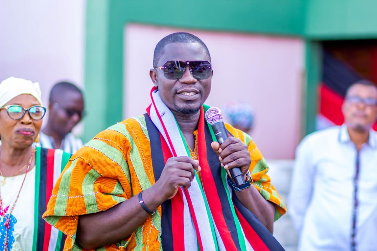 ernestnorgbey's tweet photo. @SenatorNorgbey I had the opportunity to celebrate our mothers and also reward some of our founding fathers in the NDC in Ashaiman Constituency. https://t.co/iWrBOZLlCw