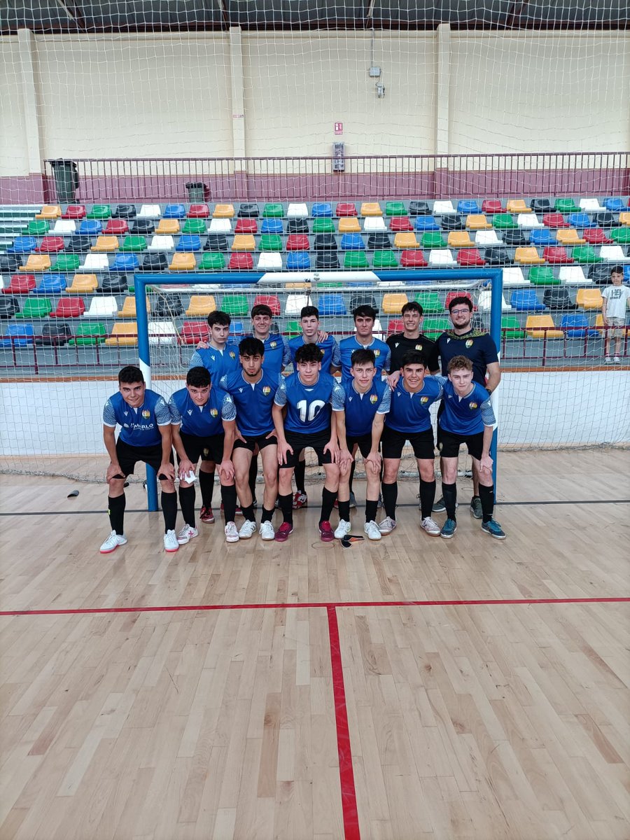 FutsalIbi's tweet photo. Partido muy exigente el que vivimos en el Esperanza Lag entre Joventut D'Elx 1- Futsal Ibi 4.
Partido con mucho ritmo por parte de ambos conjuntos en el cual gracias al acierto de cara a gol conseguimos sumar y seguir imbatidos en copa.
#123familia
#tueresfutsal
#futsalibi https://t.co/orxDVt9kjH