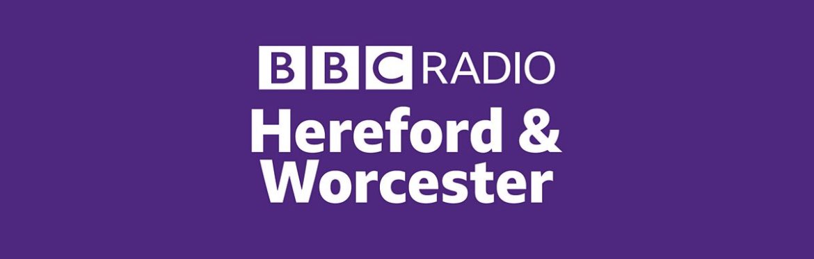 lauralake_'s tweet photo. Had the pleasure of being interviewed today by the lovely Andrew Easton on BBC Hereford and Worcester 🖤💜🎙🥳
@bbchw 💜

Tune in today to listen 💜🎙 https://t.co/zVDlTZYXCL