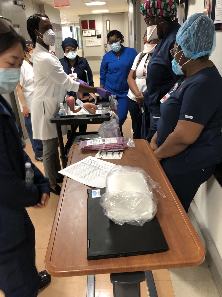 BeaconWest2's tweet photo. CAUTI maintenance inservice in the MICU. Reinforcing pericare, catheter care w/CHG and the basics… #ICUT #RNs ⁦@MagneticDrRN⁩ https://t.co/m3q21goVfx