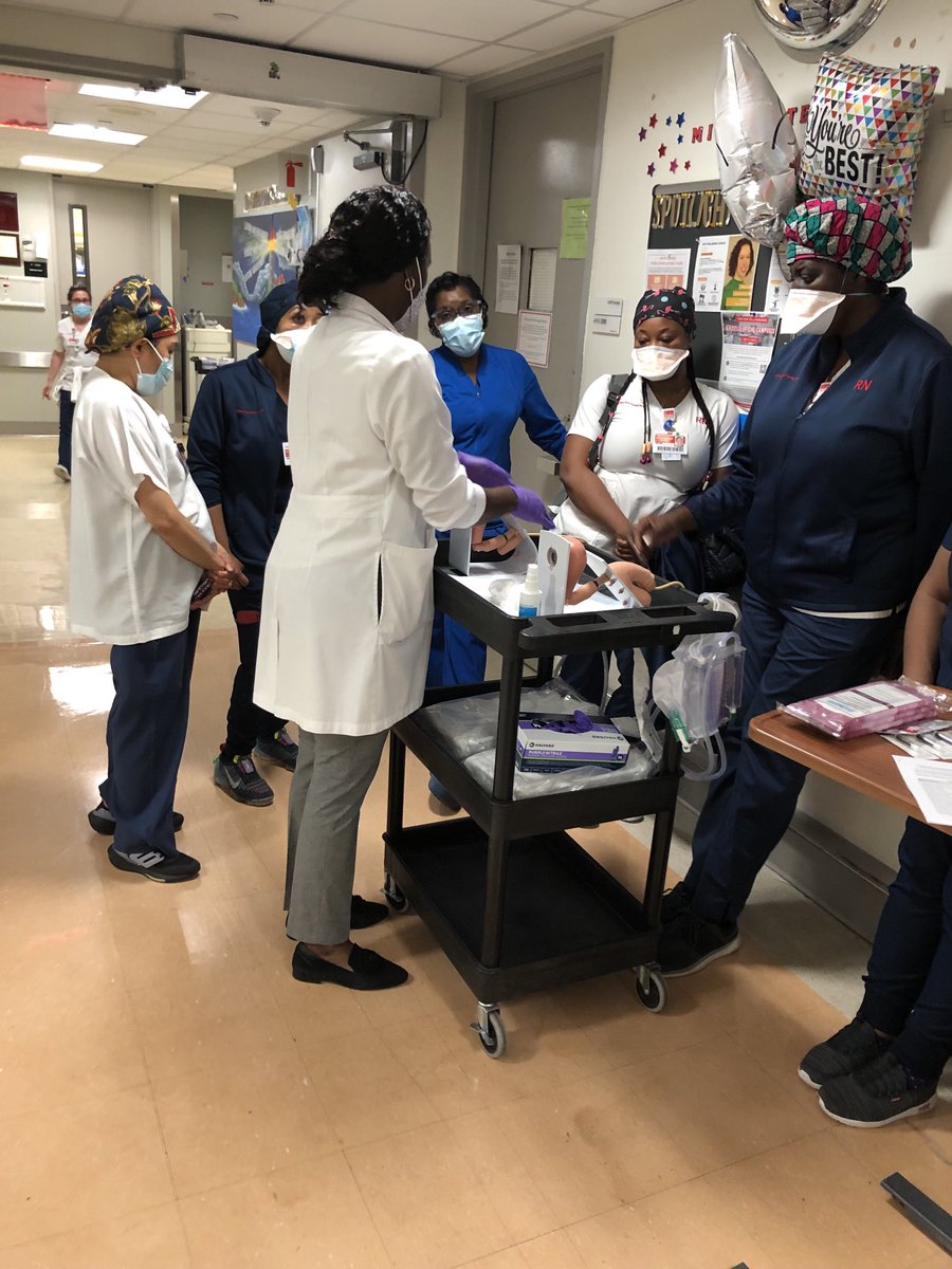 BeaconWest2's tweet photo. CAUTI maintenance inservice in the MICU. Reinforcing pericare, catheter care w/CHG and the basics… #ICUT #RNs ⁦@MagneticDrRN⁩ https://t.co/m3q21goVfx