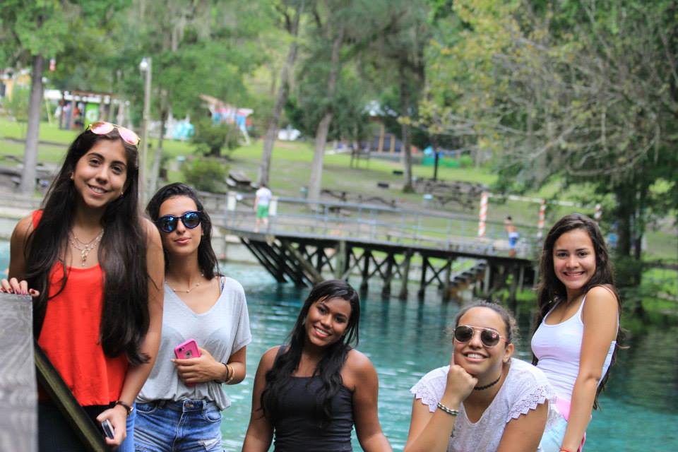 UFLELI's tweet photo. Welcome to #UFLELI Summer 2022. Check the #ELIweekly for activities and announcements! #StudyEnglishFirst https://t.co/4csRwsscw0 https://t.co/qDMDsWbHSh