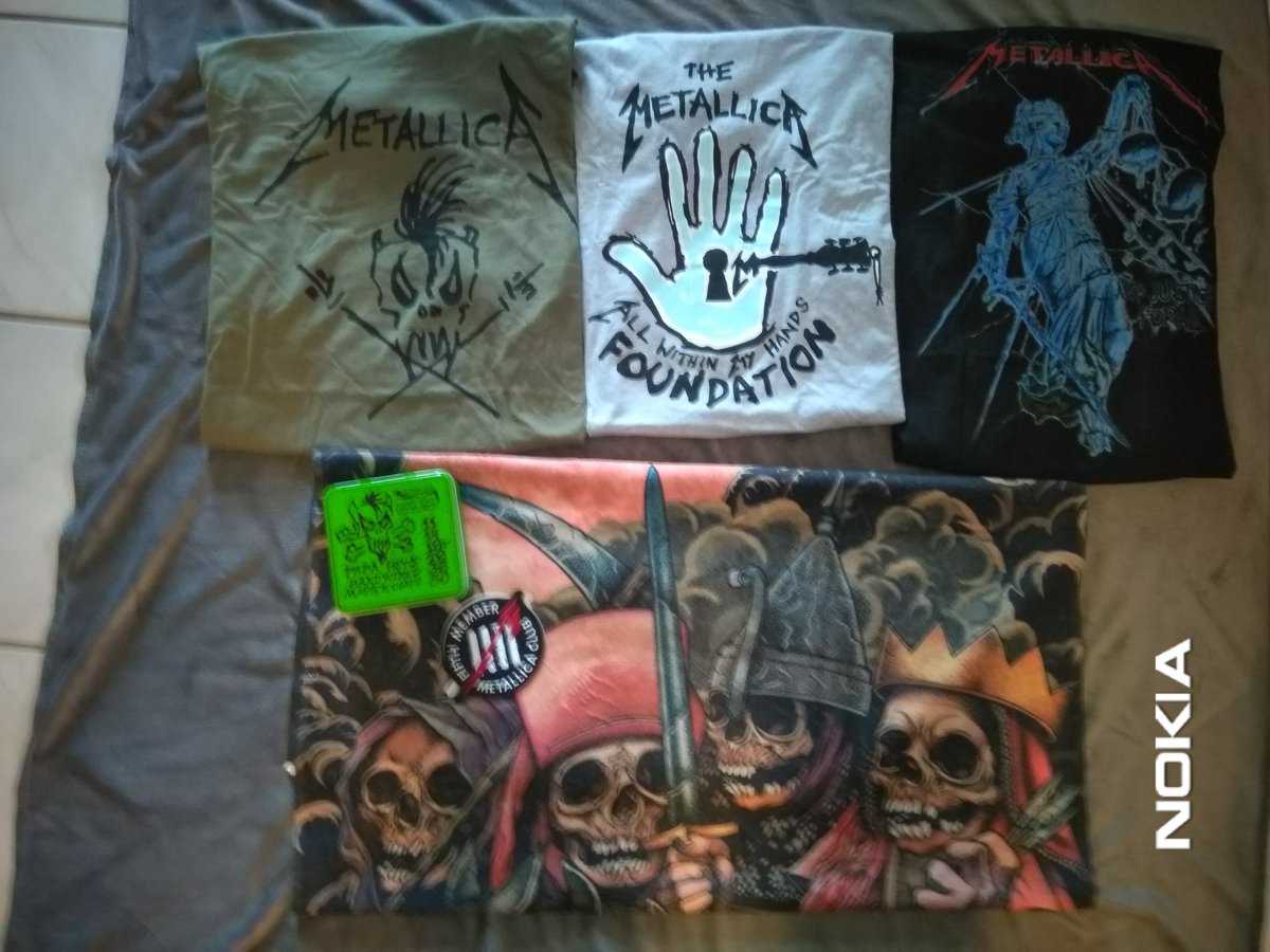 BakkeSissel's tweet photo. UPS surprised me today .. Did not expect this until Wednesday.😍🤘🤘🤘#Metallica #MetallicaStore #Fifthmember #ScaryGuy #AWMH #AndJusticsforall #Thefourhorsemen #PapaHetsErnieBalls😍🤘🤘🤘 https://t.co/tmnltgmj1O