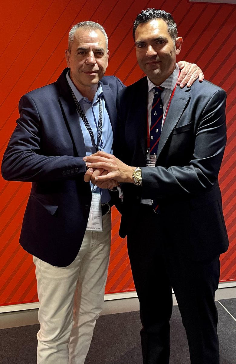 Álex Candal. tweet media