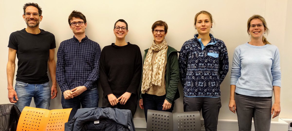 Last week we had a meeting at UiB to discuss classifiers in several sign languages, with support from @CASOslo. I really enjoyed the exchange of ideas, and learned a lot about classifiers/depicting verbs (depending on your theoretical inclinations).