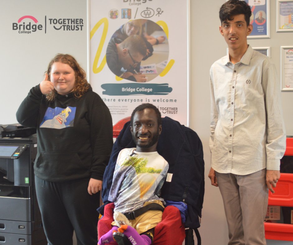 BridgeCollege_'s tweet photo. A huge thank you to @iamisaacharvey for visiting #BridgeCollege today. Students N and J did a fantastic job of showing Isaac around college and introducing him to their fellow learners. Watch his video "This Ability 2" https://t.co/6Az0GOp98m #SpecialistEducation #ThisAbility2 https://t.co/c5GnQnklyk