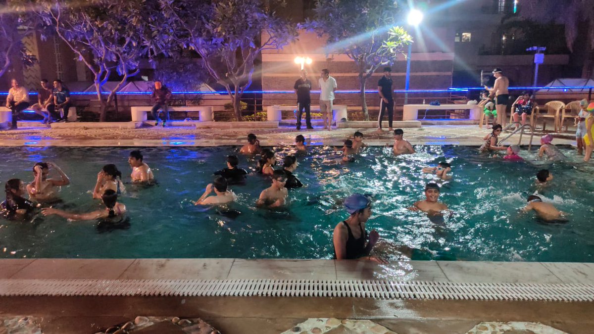 PranayamReside1's tweet photo. Children having a delightful time at the C Block swimming pool. #Pranayam4HappyChildren https://t.co/uTWGl4efZI