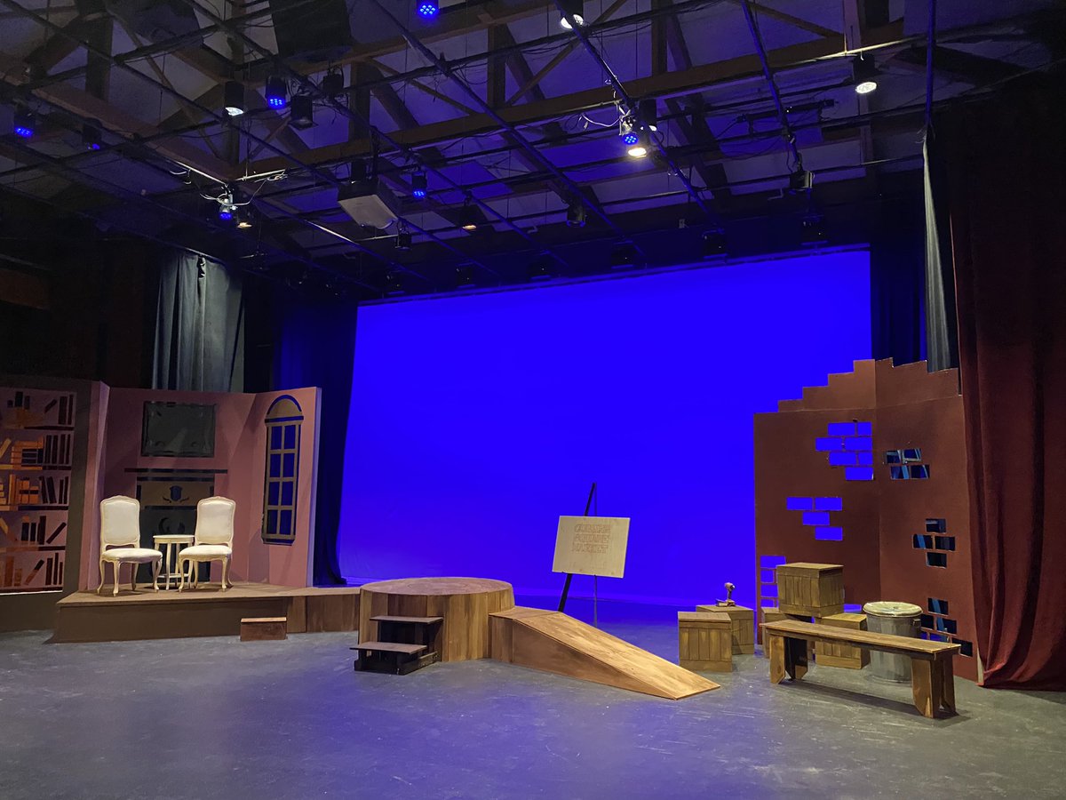 Set looks great for Sherlock on Thursday!