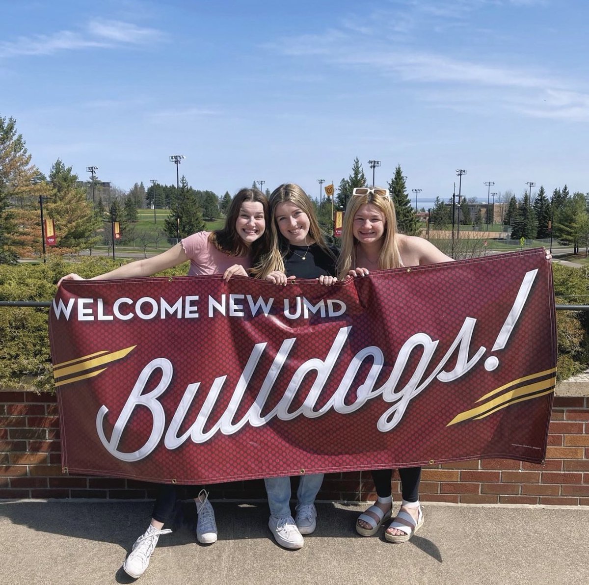 Meet the Bulldog Beginnings team! The B team consists of our 3 student managers that put on all of BB’s on-campus events!

We are all soooo excited for Bulldog Welcome Week this fall!!! #umdproud
