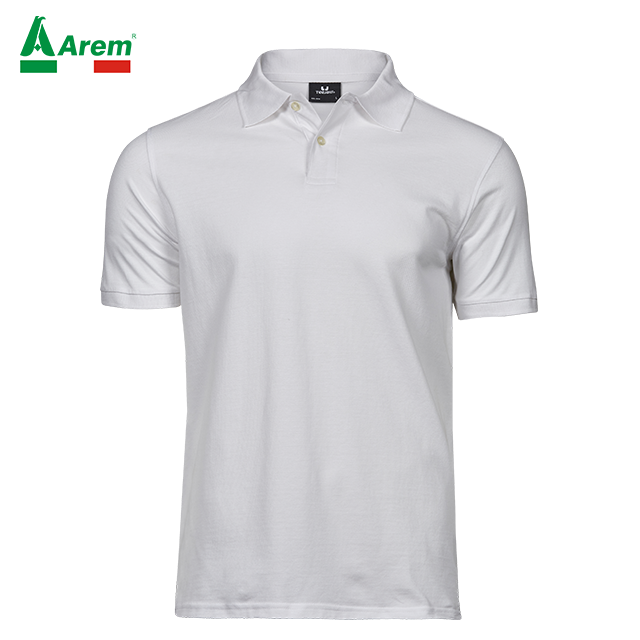 AremTessile's tweet photo. Non una semplice #poloshirt.  Qui conta il tessuto. https://t.co/cl0VgItU8N