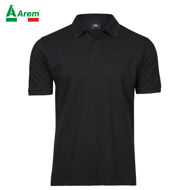 AremTessile's tweet photo. Non una semplice #poloshirt.  Qui conta il tessuto. https://t.co/cl0VgItU8N