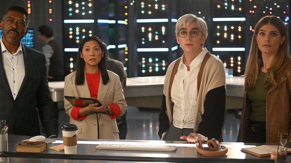 nancywyuen's tweet photo. Canβt wait for the #QuantumLeap reboot with Raymond Lee as Dr. Ben Seong. He is joined by Ernie Hudson (Herbert "Magic" Williams), Nanrisa Lee (Jenn), Mason Alexander Park (Ian) and Caitlin Bassett (Addison). Premieres this fall on Mondays following βThe Voiceβ on @nbc https://t.co/FzrHoFwyTI