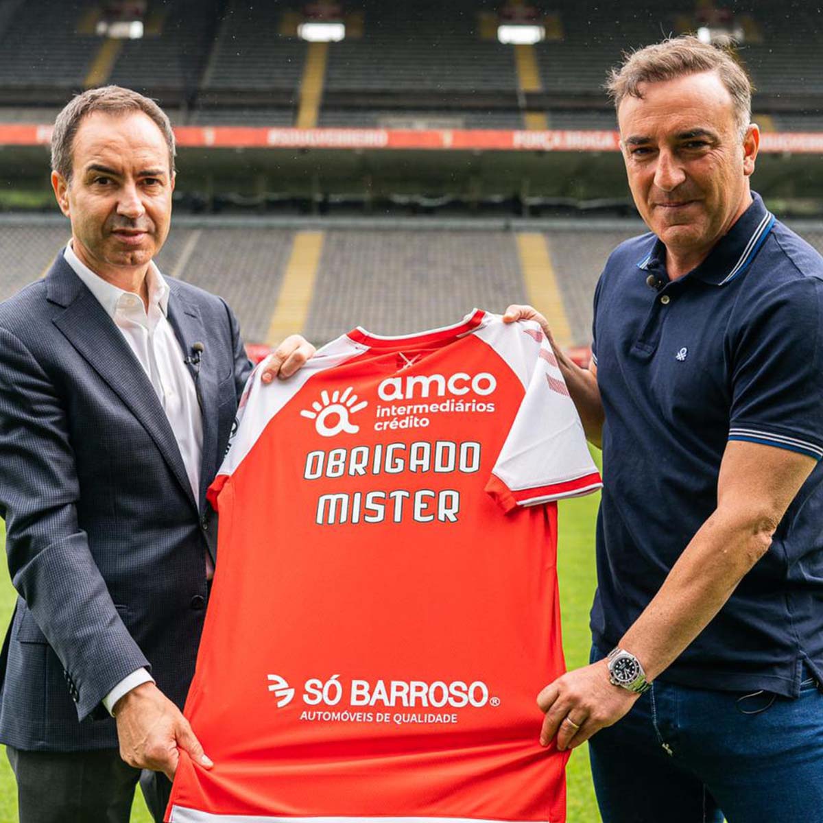 CoachesVoice's tweet photo. • Won the Taça de Portugal
• Developed youth players, handing out 17 debuts
• Guided the club to the Europa League quarter finals
• The only team to beat Sporting, Porto and Benfica this season

@CarlosCarvalha2 announces he’ll be leaving Braga. 🇵🇹👏

#SCBraga https://t.co/EPSKtfUwhj