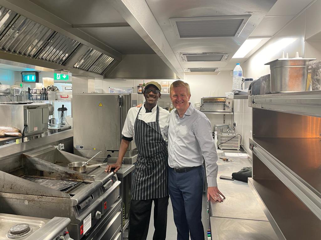 Oliver Dowden (@OliverDowden) on Twitter photo 2022-05-16 15:44:52 Great to pop into the Three Horseshoes in Letchmore Heath yesterday. It was looking fabulous after a refurbishment. Great to see it going strong serving the village and wider community! #hertsmere Great to pop into the Three Horseshoes in Letchmore Heath yesterday. It was looking fabulous after a refurbishment. Great to see it going strong serving the village and wider community! #hertsmere