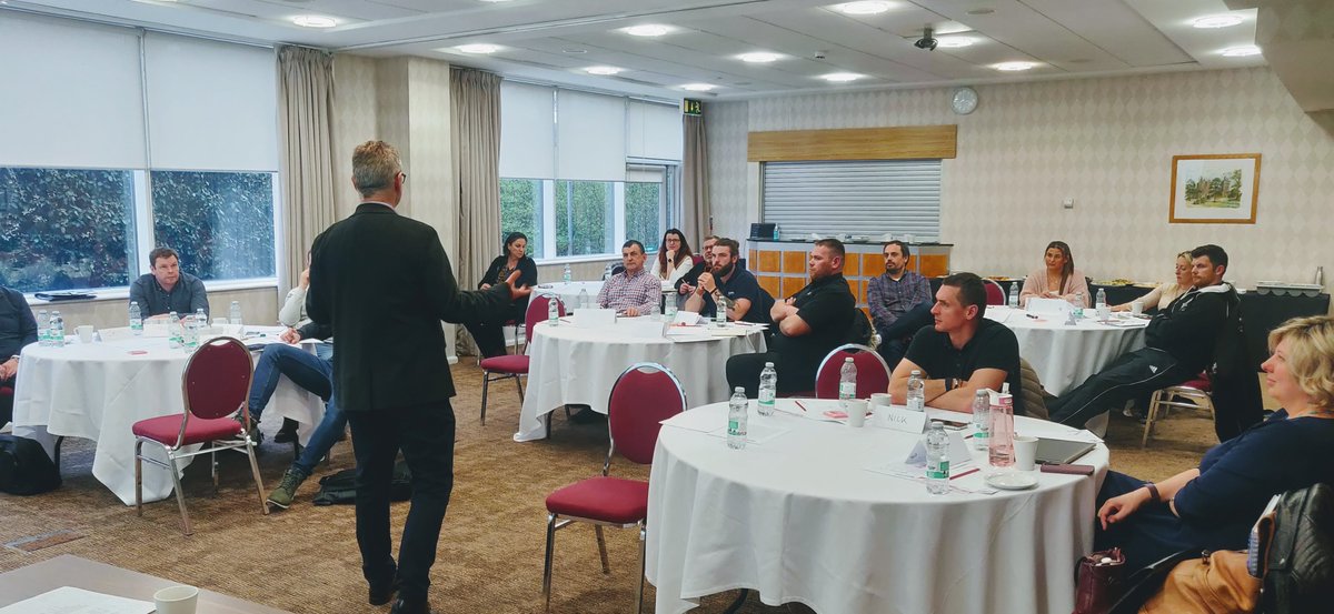 CardiffMetCSM's tweet photo. Express an interest in our next #HelptoGrow course this Sep @CardiffMet.

It's filling up fast so we recommend you register early to secure a funded place!

✅90% funded
✅Exclusively for senior leaders
✅Flexible &amp; adaptable with recorded sessions

👇
https://t.co/6l7XlKxfzA https://t.co/nFpx6u9feC