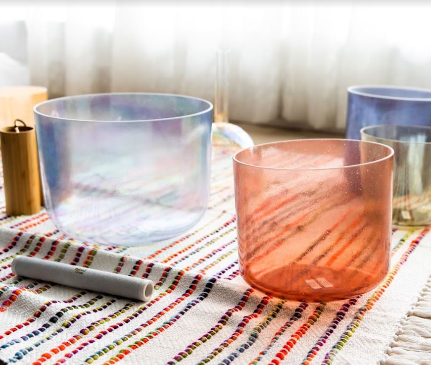 CHClinicuk's tweet photo. Final call for the bowls!! Join me on the 18th May at 7:30 pm Sound Bath at Active Fitness in #Goostrey.
DM for details or if you are interested and would like to book a place.💕🎶💖💫🙏
#soundhealing #soundbath #soundevents #cheshirelives https://t.co/ayZuEPafKg
