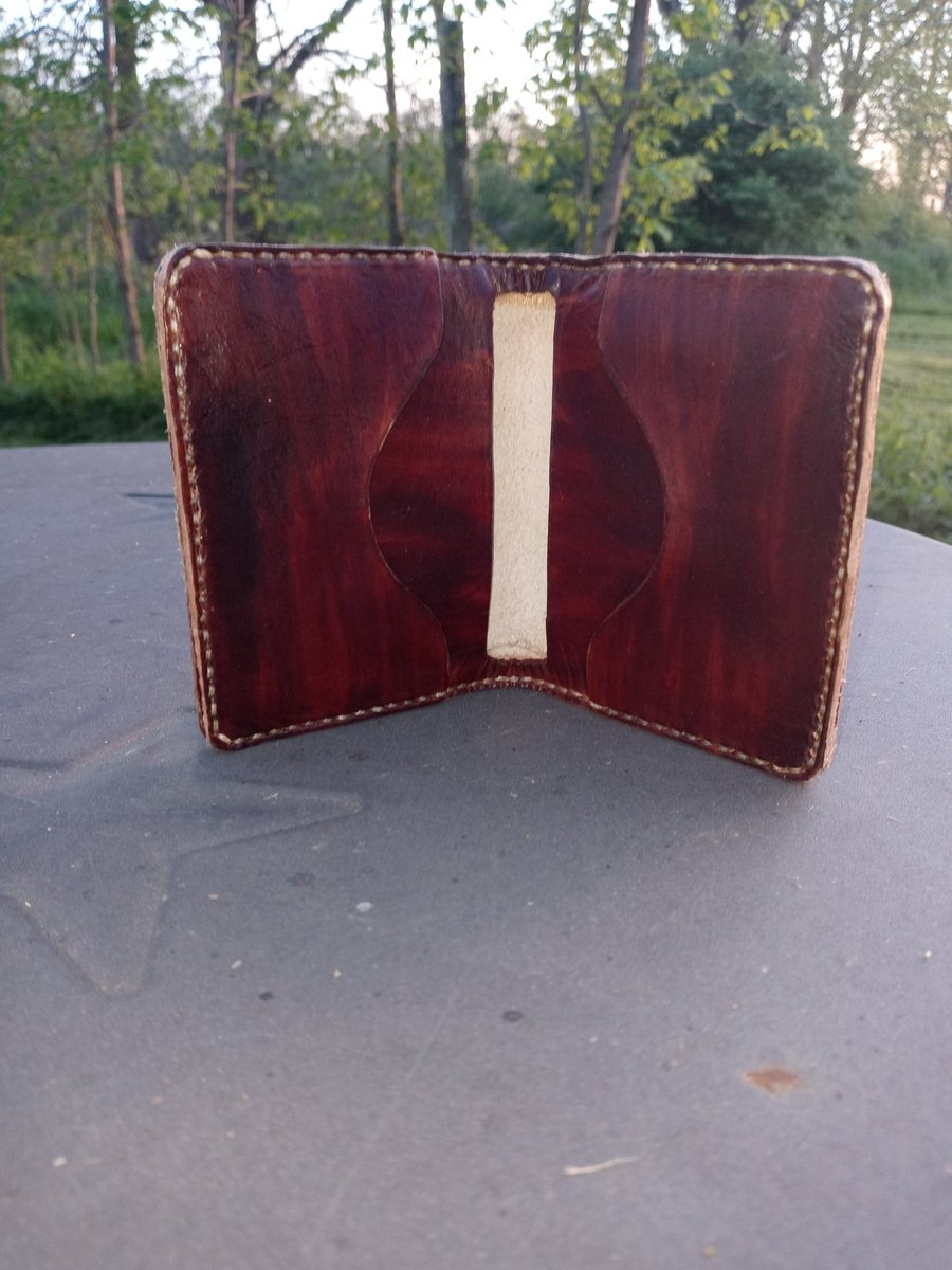 leatherarcana's tweet photo. Need someplace to keep your debt rectangles? We have you covered! https://t.co/A0SviXxLeZ