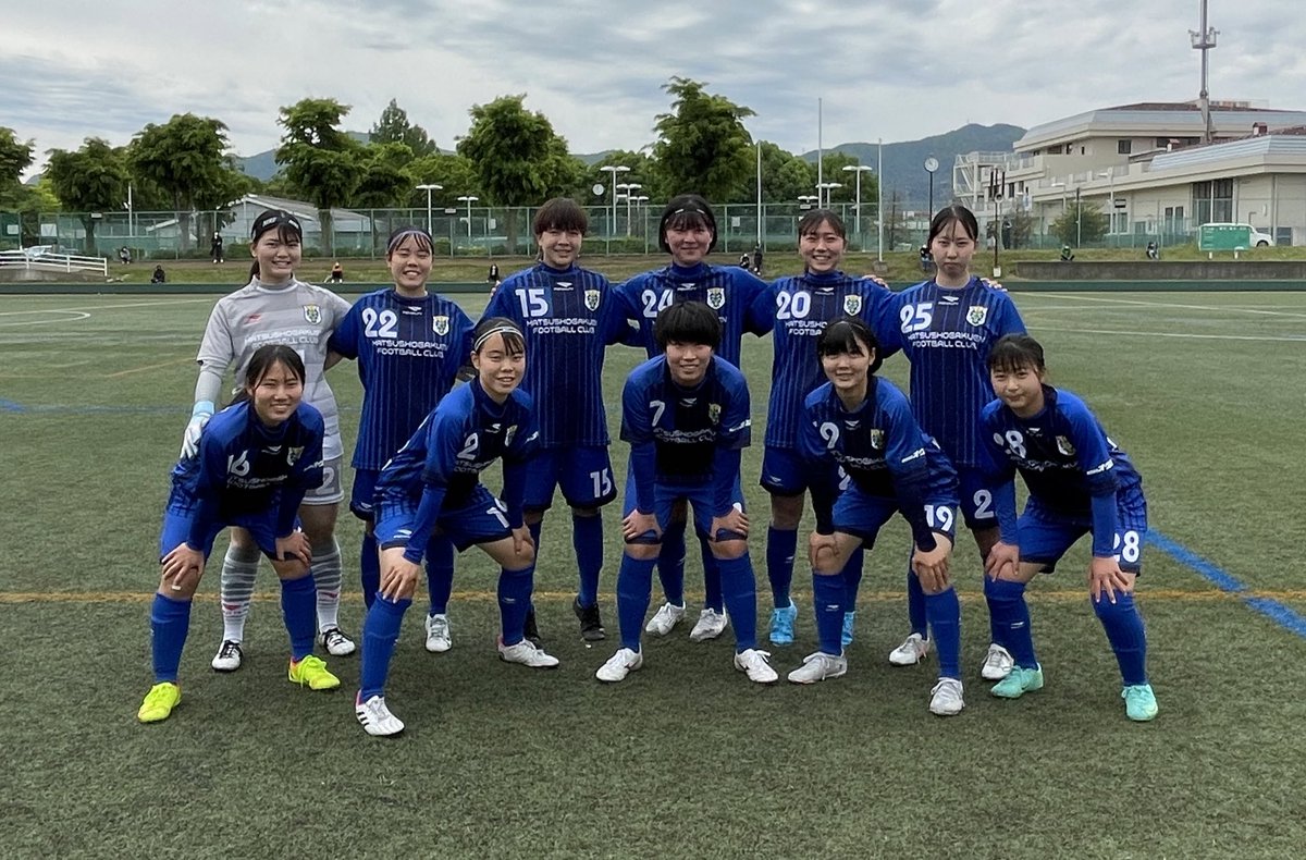mfcl2012's tweet photo. 週末 北信越リーグ、県リーグに分かれ全選手が公式戦に出場出来ました。(怪我等の選手を除く)

北信越リーグ
松商学園ーアルビレックス新潟レディースU18
前半0-3
後半0-1
合計0-4

県リーグ
松商学園ー箕輪レディース
前半2-0
後半4-0
合計6-0

得点者  そら2  あおい  あいな  ゆいな  めい https://t.co/49mKCOgJqK
