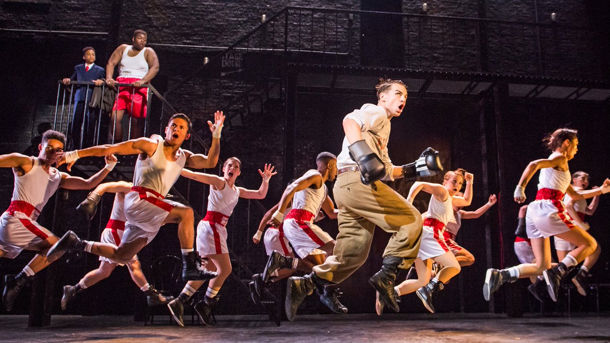 Cast and further tour dates for Bugsy Malone announced whatsonstage.com/bath-theatre/n…