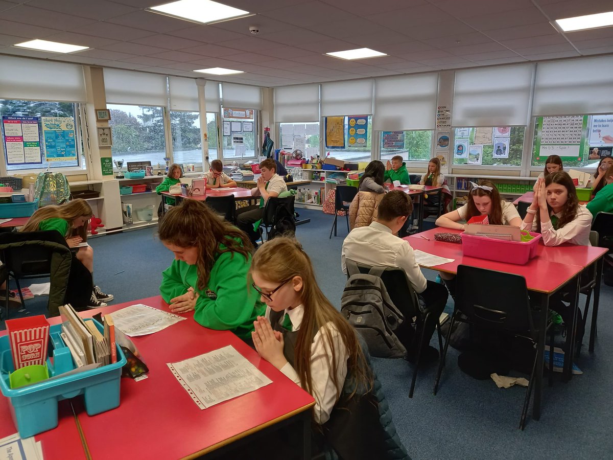 StAugustine_PS's tweet photo. P7 Rm 10 have been reciting a decade of the Rosary every day in May. We have taken turns to lead prayers and kept our family and friends close in our thoughts and prayers @FrKane @AugustinesYouth @motherwellre @rcmotherwell #faithvalues https://t.co/lFqzmHQyRs