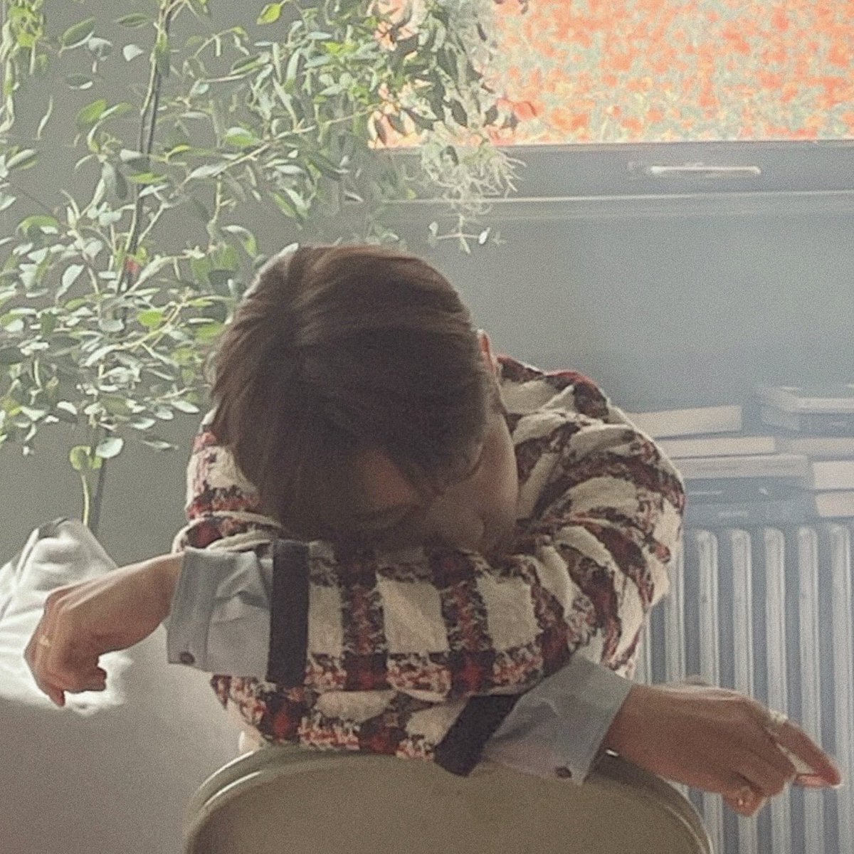 jellyboobuu's tweet image. ･῾ ᵎ #오성준 𝑃𝑟𝑜𝑓𝑖𝑙𝑒 ˚♡*ᯓ #TNX
ชื่อ : โอ ซองจุน 
ฉายา : baby boss ,맏형
วันเกิด : 30.08.2005
กรุ๊ปเลือด : B
ตำแหน่ง : มักเน่ , all rounder 
MBTI : ENFP
บ้านเกิด : อุลซาน เกาหลีใต้
Charming point : ไฝใต้ตา
อิโมจิ : 🐻