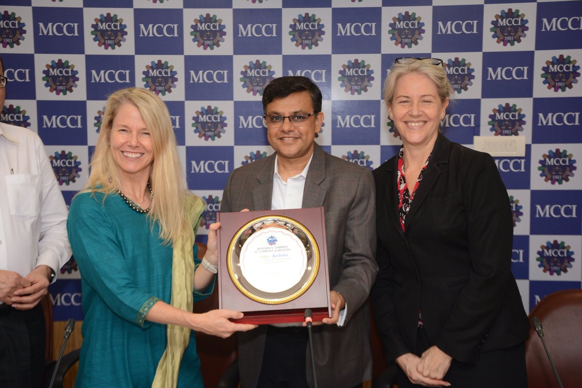 MCCIKol's tweet photo. Interaction between @rishabhckothari, President, @mccikol and Ms. Sarah Storey, Deputy Head of Mission, Australian High Commission New Delhi and Ms. Rowan Ainsworth, Consul-General of Australia, Kolkata on the topic "India-Australia Economic & Cooperation Trade Agreement". https://t.co/lu7JJGo8Wb