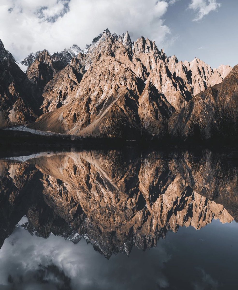 Reflection of Passu Cones ⛰ 

Photo by <a href="/KuhrMarvin/">Marvin Kuhr</a>