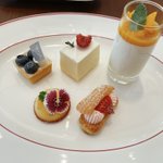 ツイートに含まれる画像