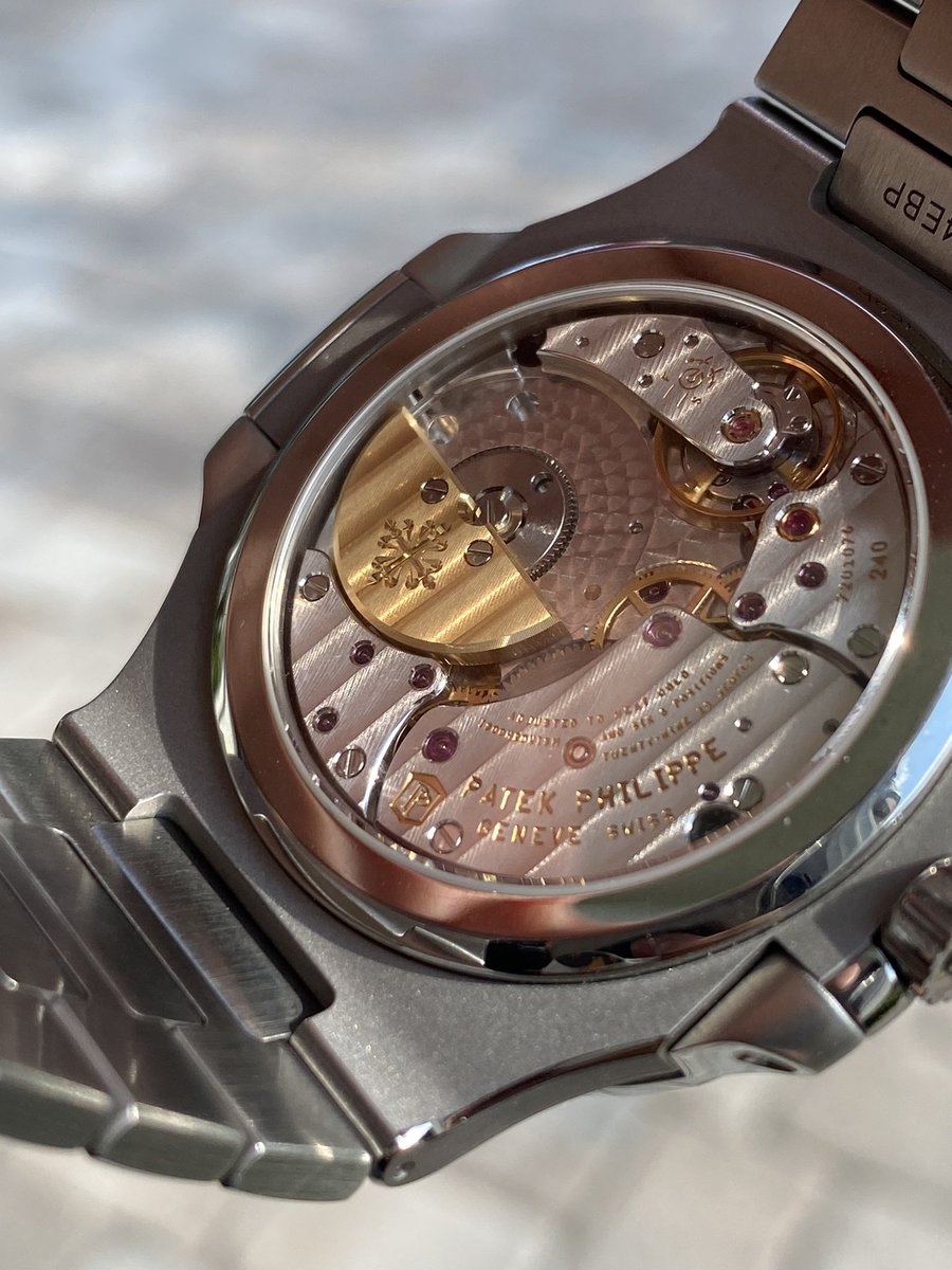 captain6171's tweet photo. Gm gm! Wrist check. Today I’m wearing Patek Nautilus 5712 w/ Tiffany stamp. The 5711 is the more popular Nautilus but to me this one is far better. And according to some, you should listen to me because my pfp is over $100K 😂😂😂 oh man take care &amp; be good to each other!! https://t.co/XRBIYqodJH
