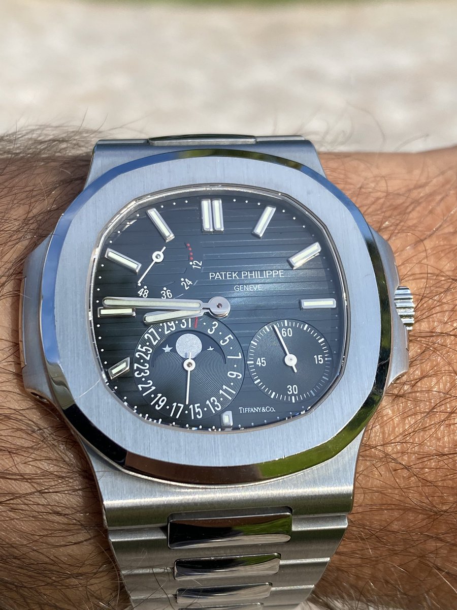 captain6171's tweet photo. Gm gm! Wrist check. Today I’m wearing Patek Nautilus 5712 w/ Tiffany stamp. The 5711 is the more popular Nautilus but to me this one is far better. And according to some, you should listen to me because my pfp is over $100K 😂😂😂 oh man take care &amp; be good to each other!! https://t.co/XRBIYqodJH