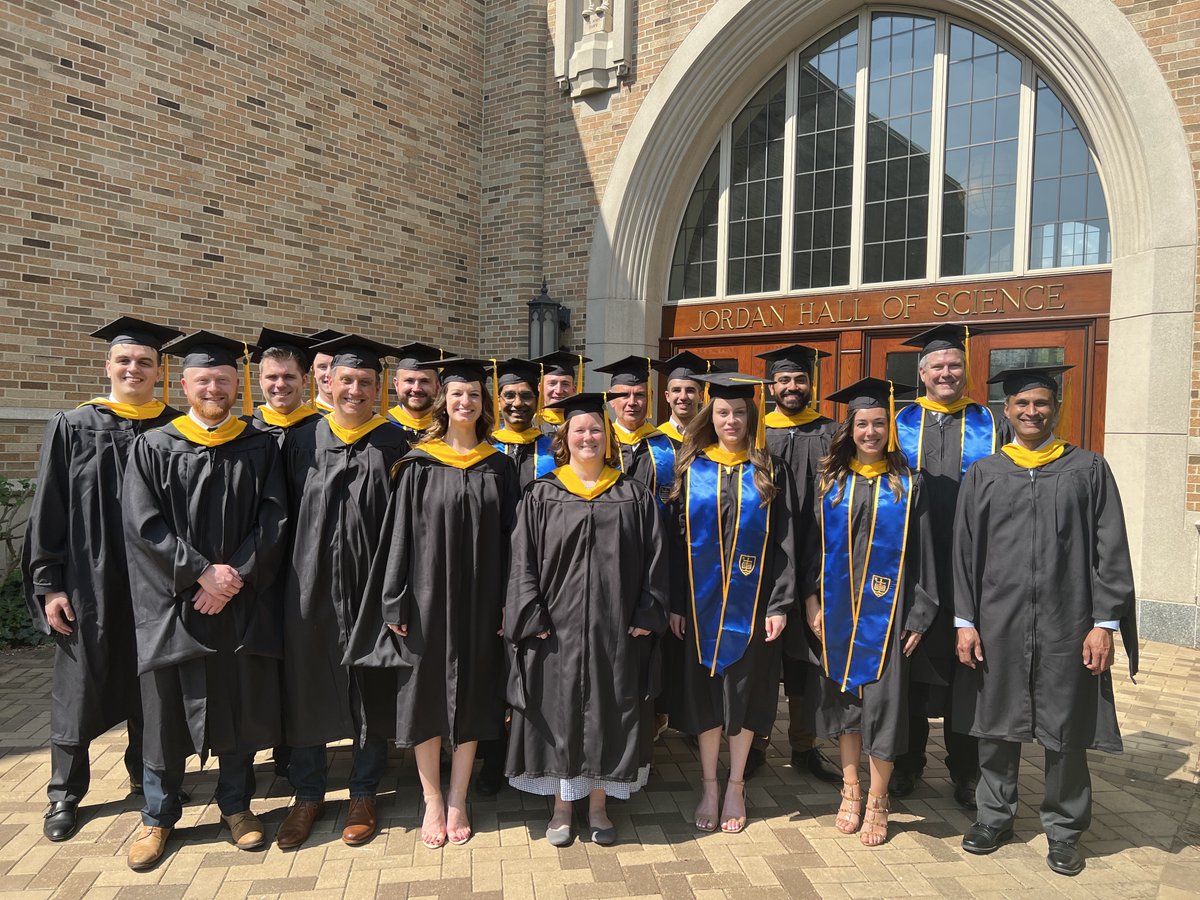 Congratulations to our Online Masters in Data Science graduates! We loved seeing so many of you on campus this weekend. We hope all of the #nd2022 graduates were able to celebrate with their family and friends to honor this amazing accomplishment. #NotreDame #DataScience