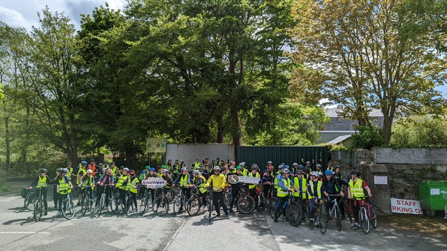 MayoSport1's tweet photo. **Westport School Cycle** Celebrating #Bikeweek2022
Well done to National Schools: Holy Trinity & Quay N.S and to Secondary Schools Rice College and Sacred Heart School #bikeweekmayo
@TFIupdates https://t.co/S2iaf2U8tw