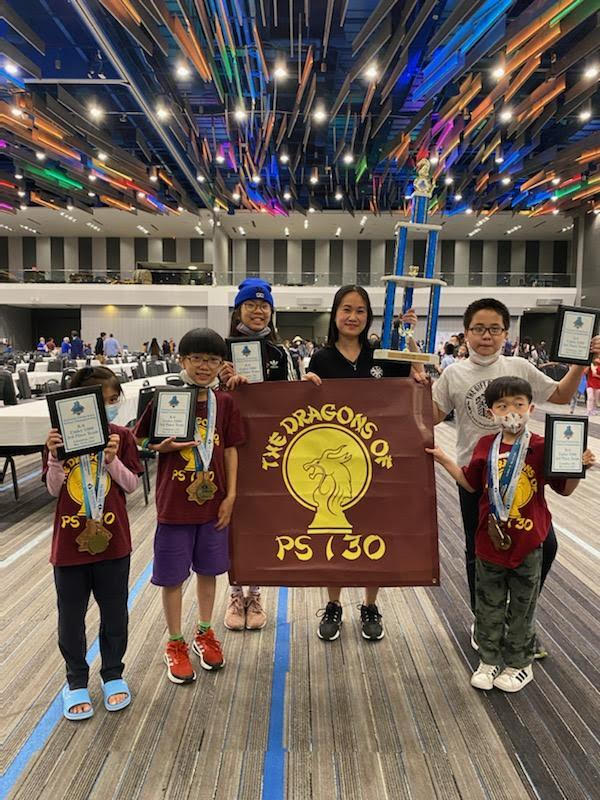 ps130m's tweet photo. A big Congratulations to Adorabella, Elias, Isaac, Sofia, and William who took 3rd place in the K-6 U1000 division in this weekend's Elementary Chess Nationals held in Columbus, Ohio! This was PS 130's first National competition but certainly not their last! :) https://t.co/5ftEcb7caO