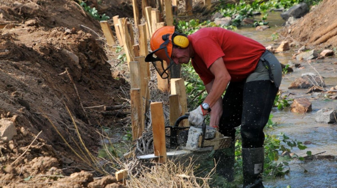 Bon plan emploi ! A @AFPA_PACA dans @MaRegionSud s’investit pleinement dans le vert ! ##marseille #ouvrier du #paysage 👍 👩‍🌾🧑‍🌾🌲🌳🌿🌷🌹🌺 - Plus d'info sur afpa.fr/.../ouvrier-du…...