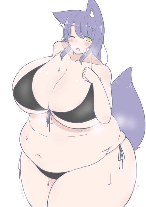 もちもちぽっちゃりボディのおきつねさん🦊 