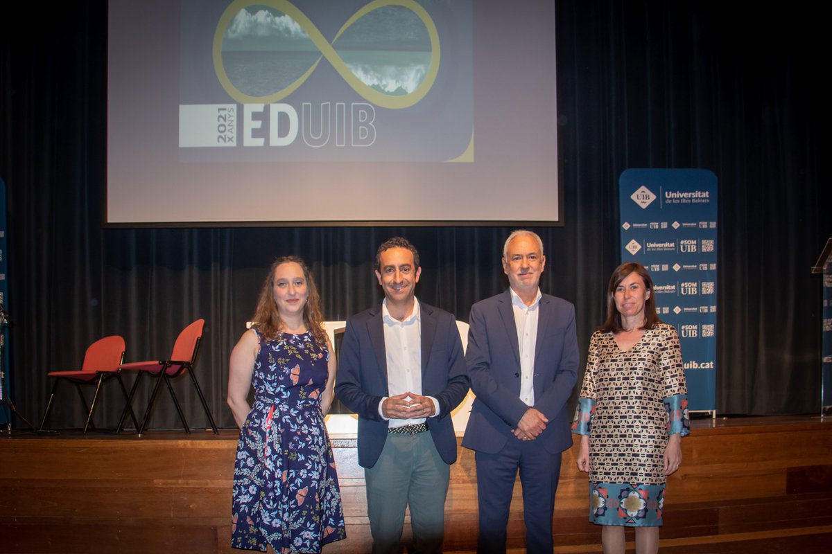 UIBuniversitat's tweet photo. 🎓🎂 Avui l'Escola de Doctorat de la UIB ha celebrat el seu 10è aniversari amb un acte que ha volgut fer un reconeixement a tots els doctors i doctores que s’han format durant aquests 🔟 anys! #EDUIB

🔗 https://t.co/I2qYEQT3fY https://t.co/6dYtHOKOBx
