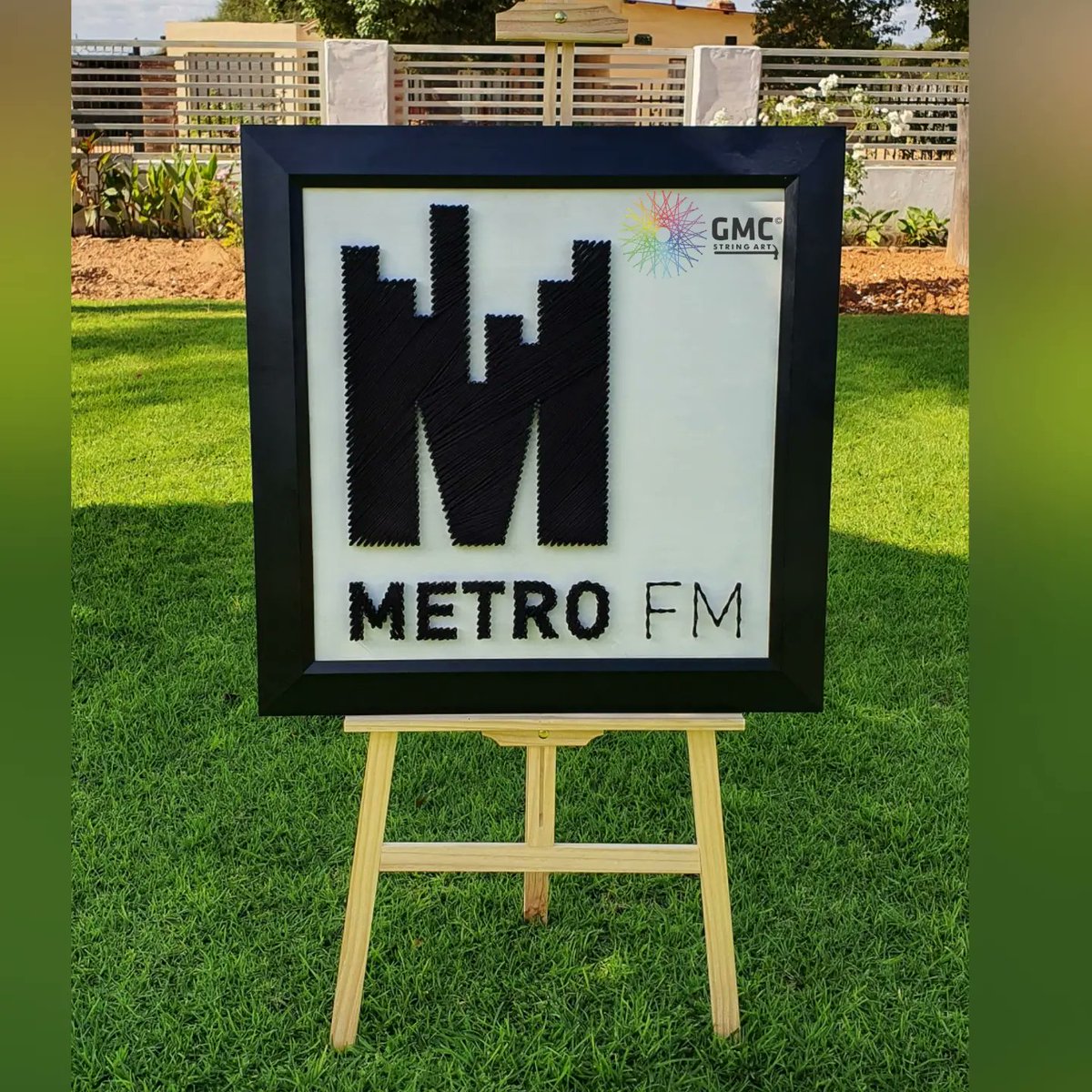 gmc_stringart1's tweet photo. It seemed impossible until we got here, This Is Where We At. @METROFMSA 📌🔨🧶
Get yourself a piece of Stringart Where you at (Customize your order) 📲0️⃣6️⃣7️⃣8️⃣2️⃣1️⃣1️⃣4️⃣9️⃣6️⃣ @dineoranaka @Naked_Dj @iamtbotouch @SABCNews @moflavadj @Pearl_Shongwe @MelBala #stringart #art #interior https://t.co/WQj6P4oa9Q